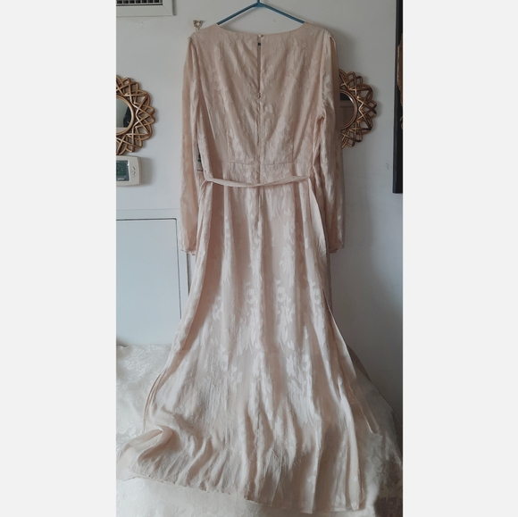 Kensie-Long Sleeve Chiffon Dress - Picture 6 of 6